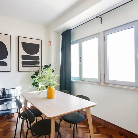 Wine Affair By Misha's Place 6b